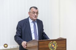 Քննչական կոմիտեի վետերանները ՔԿ նորանշանակ քննիչների հետ քննարկել են մասնագիտական կատարելագործման հարցեր (լուսանկարներ)